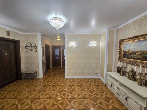 3-к квартира, 2/23 эт., 99м²