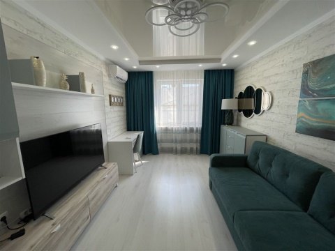 1-к квартира, 3/19 эт., 43м²