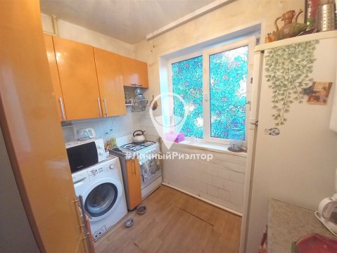 2-к квартира, 1/5 эт., 43м²