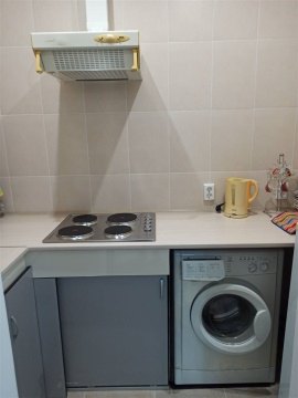 2-к квартира, 1/2 эт., 30м²