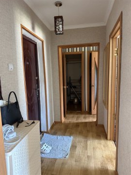2-к квартира, 2/4 эт., 45м²