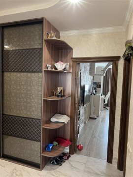 2-к квартира, 7/15 эт., 55м²