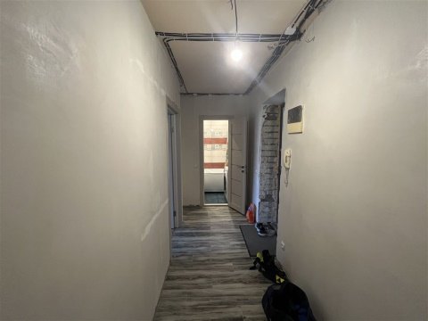 2-к квартира, 8/10 эт., 47м²