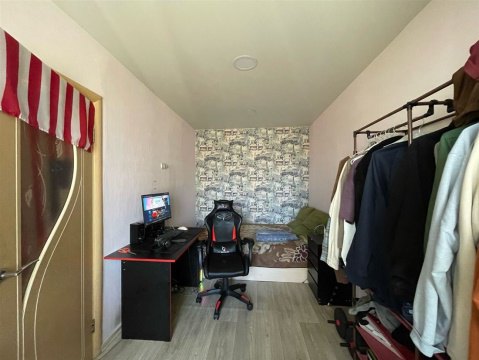 2-к квартира, 5/5 эт., 45м²