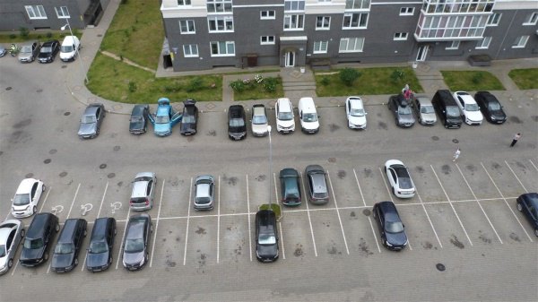 2-к квартира, 9/10 эт., 59м²