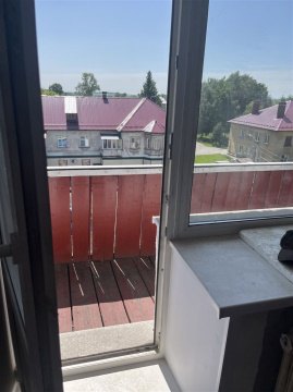 3-к квартира, 5/5 эт., 65м²