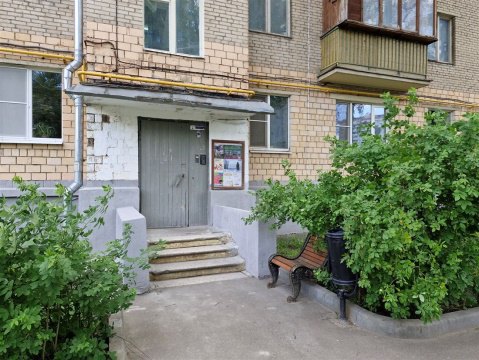 3-к квартира, 4/4 эт., 65м²