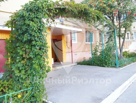 4-к квартира, 5/9 эт., 93м²