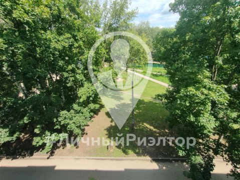 2-к квартира, 5/5 эт., 47м²