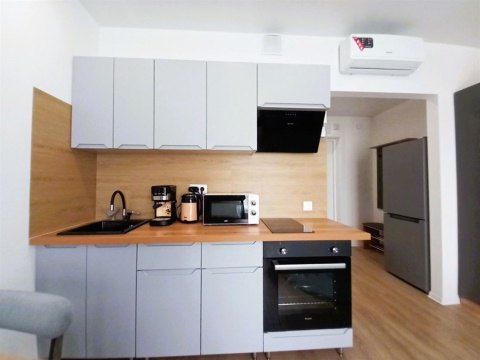 Студия, 14/33 эт., 23м²