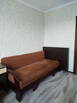 2-к квартира, 5/5 эт., 35м²