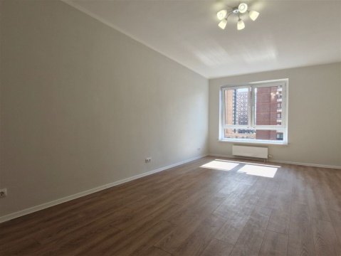 1-к квартира, 4/23 эт., 45м²