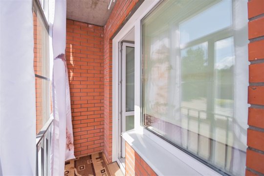 2-к квартира, 1/3 эт., 51м²