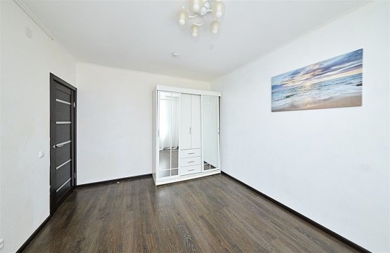 2-к квартира, 22/23 эт., 48м²