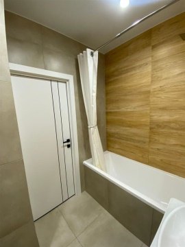 2-к квартира, 8/9 эт., 45м²