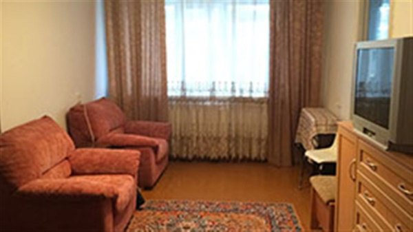2-к квартира, 4/5 эт., 42м²