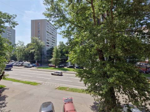 2-к квартира, 3/9 эт., 40м²