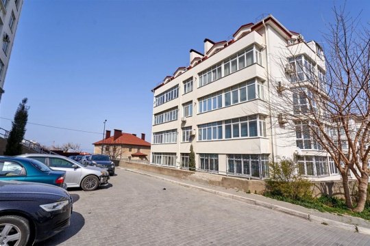 4-к квартира, 4/5 эт., 134м²