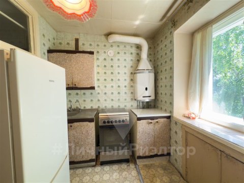 2-к квартира, 5/5 эт., 44м²