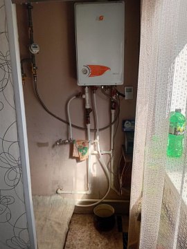 2-к квартира, 1/1 эт., 40м²