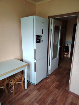 2-к квартира, 4/9 эт., 50м²