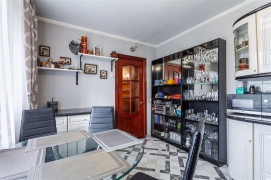 2-к квартира, 5/14 эт., 71м²