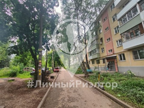 3-к квартира, 1/5 эт., 47м²