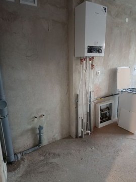 2-к квартира, 3/3 эт., 57м²