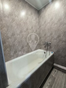 2-к квартира, 5/5 эт., 44м²