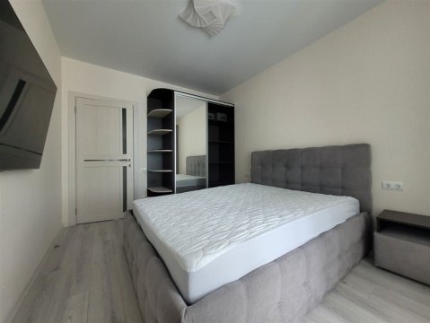 2-к квартира, 5/11 эт., 50м²