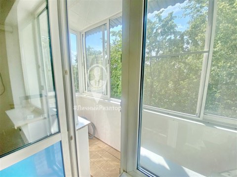 2-к квартира, 5/5 эт., 44м²