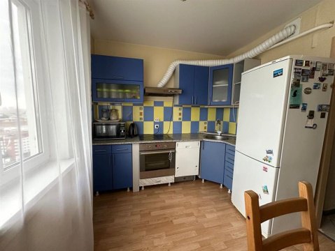 1-к квартира, 16/17 эт., 40м²