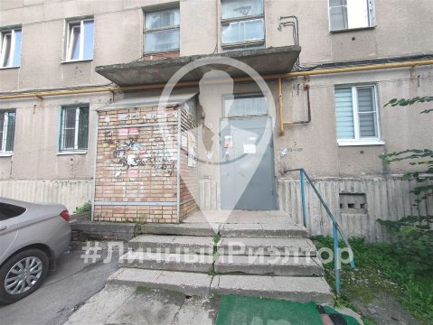 3-к квартира, 1/9 эт., 61м²