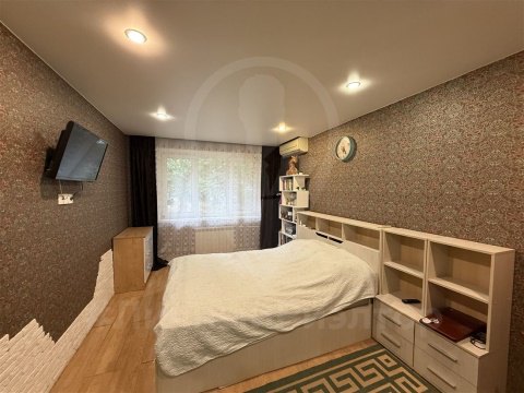 2-к квартира, 1/5 эт., 62м²