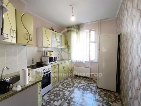 2-к квартира, 1/5 эт., 50м²