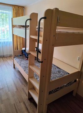 2-к квартира, 1/1 эт., 42м²