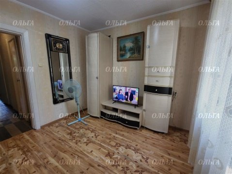 2-к квартира, 1/5 эт., 45м²