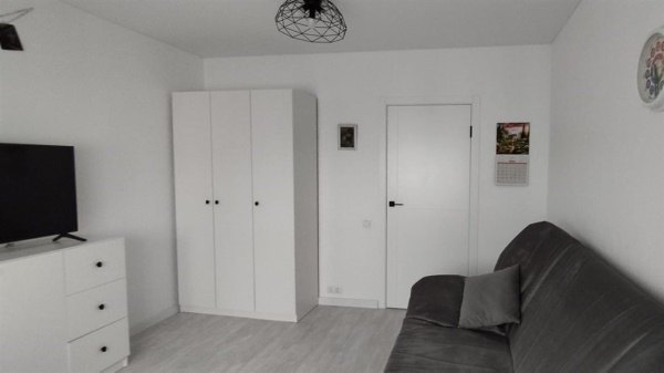 2-к квартира, 17/22 эт., 58м²