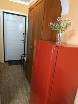 2-к квартира, 2/4 эт., 27м²