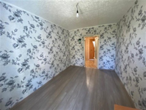 3-к квартира, 5/5 эт., 60м²