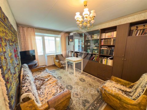 2-к квартира, 5/5 эт., 44м²