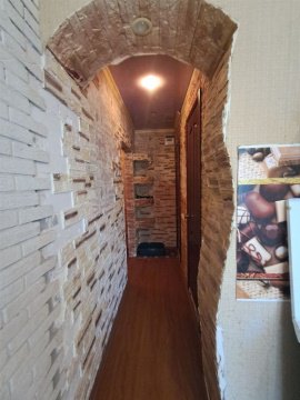 2-к квартира, 3/9 эт., 67м²