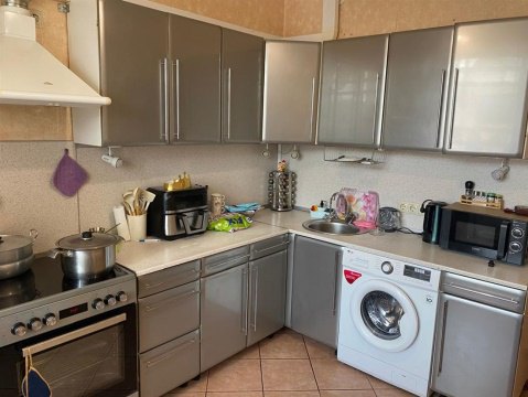 2-к квартира, 15/17 эт., 66м²