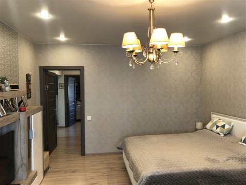 2-к квартира, 5/9 эт., 76м²