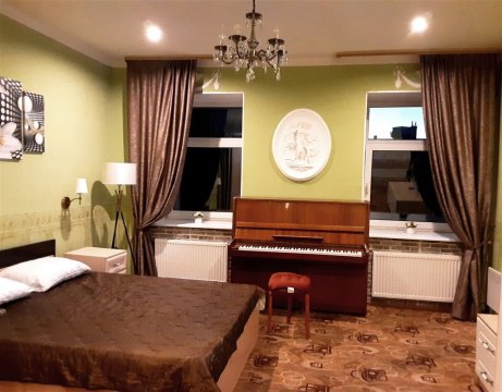 3-к квартира, 2/5 эт., 90м²