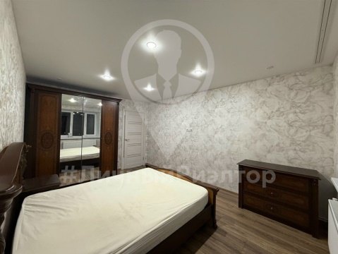 1-к квартира, 5/7 эт., 42м²