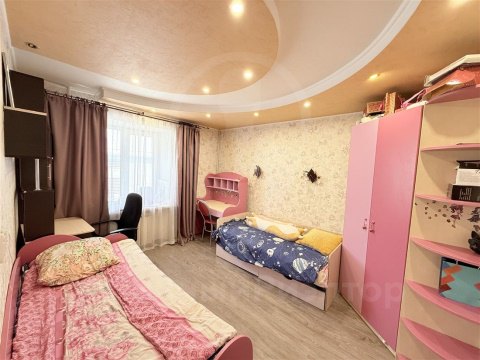 3-к квартира, 6/9 эт., 62м²