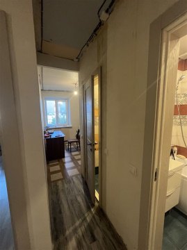 2-к квартира, 8/10 эт., 47м²