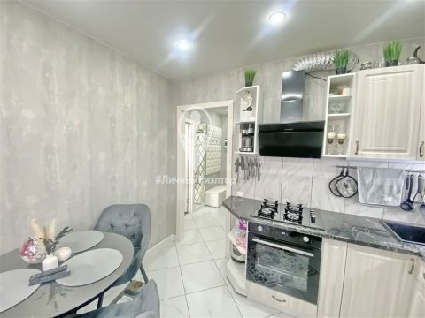 1-к квартира, 8/18 эт., 36м²