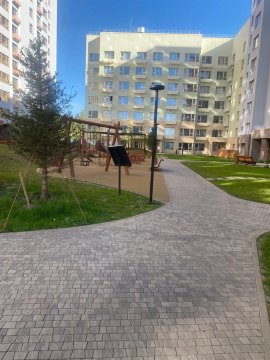 2-к квартира, 8/9 эт., 45м²